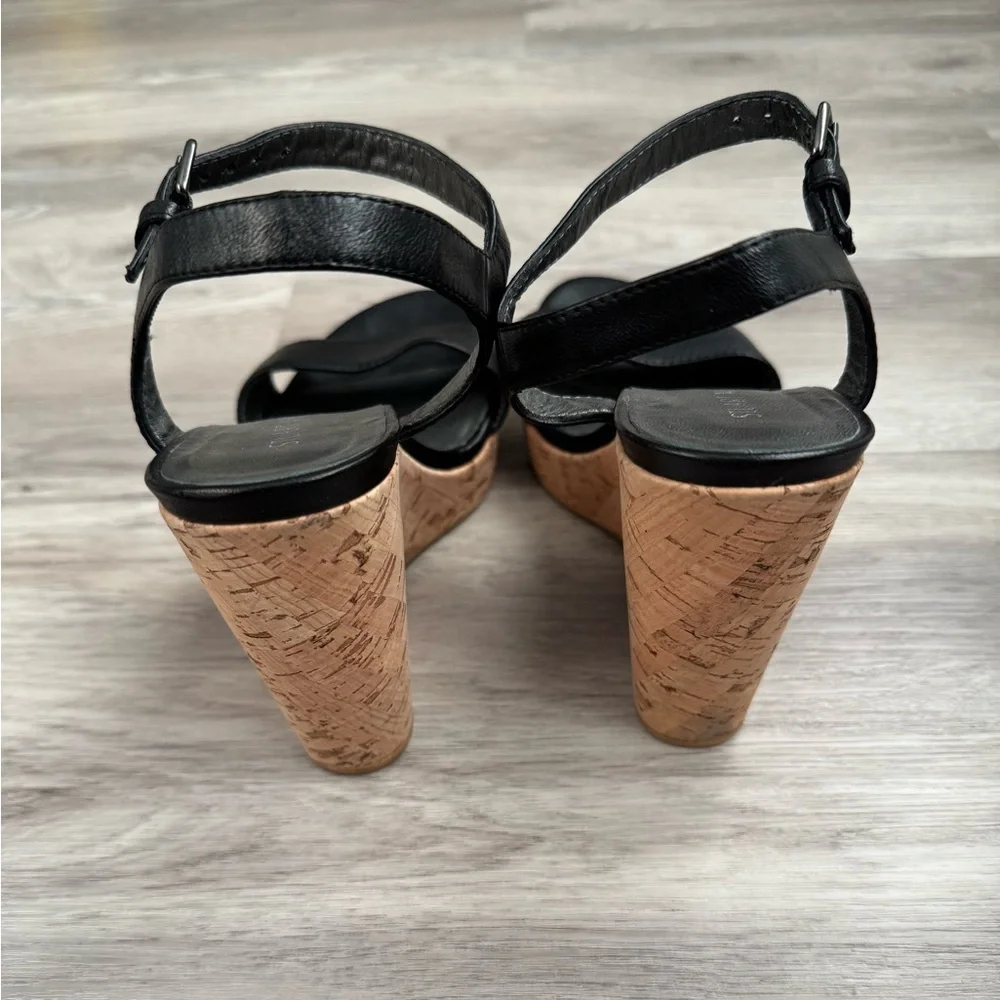 Stuart Weitzman elegant black
